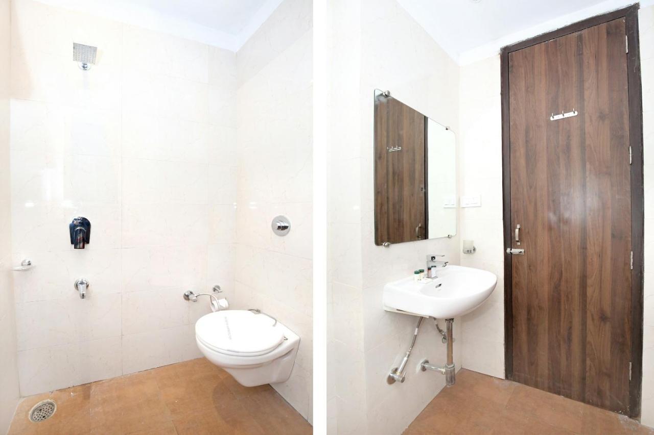 אמריצר Oyo 11680 Hotel Grand Star מראה חיצוני תמונה